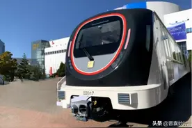 太原地铁退7元办卡费，让利乘客赢口碑，令公交办卡押金30元尴尬图片