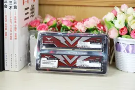 镁光颗粒 DDR4 3200十铨宙斯入门电竞内存条入手体验图片