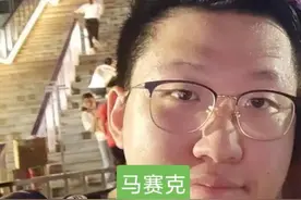 大学“学生会主席”究竟是个什么职位？为何有人成功，有人堕落？图片