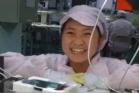 富士康13年前火爆全球的“iPhoneGirl”被开除了？图片