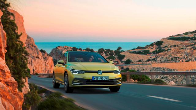 也许是年轻人的最爱！聊大众高尔夫GTI MK8，不折不扣的钢炮