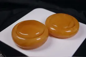 冬季为啥喜欢蜜蜡的人越来越多了图片