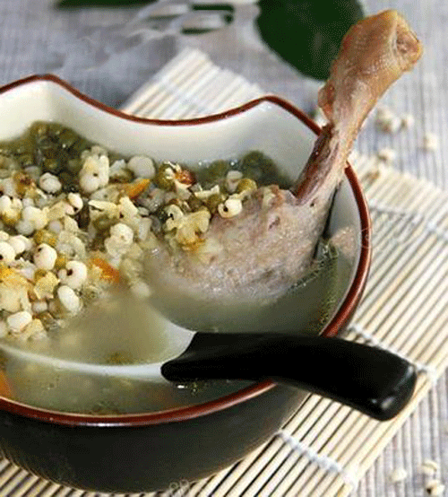 鲨鱼骨煲汤的做法大全 2026年鲨鱼骨煲汤的做法大全儿童