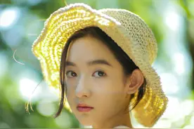 杨玏绯闻女友身份疑曝光！前任发伤心动态内涵，男女双方都不简单图片