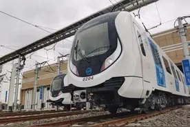 呼和浩特地铁2号线开启试运行图片