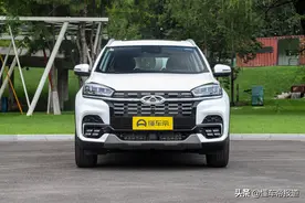 新车 | 售12.99万元起 奇瑞瑞虎8大六座车型上市图片