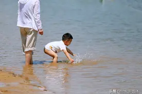 公益浴场：亲水乐趣多图片