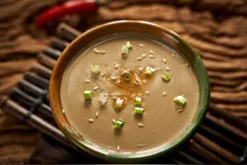 我家芝麻酱从不去外面买，5块钱能做一大罐，香浓好吃无添加图片