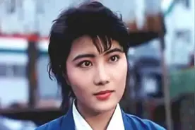 刚发表爱国言论，就被路人打骂，台湾艺人杨丽菁被警告不要乱说话图片