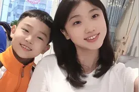 姐姐在武汉，弟弟在呼和浩特，隔空斗舞闹元宵图片