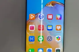 手机里不能存放重要图片与视频，手机一直被监视着，隐私随便看图片