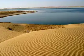 塔克拉玛干沙漠比华北平原还大，调水能变成绿洲？这是无解的难题图片