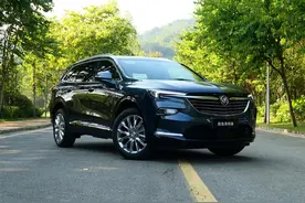 昂科旗：“请立即维修变速箱，很快将无法换挡”图片