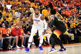 揭秘NBA球员薪资是如何发放的，打卡还是给现金，不够花怎么办？图片