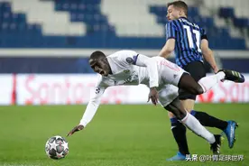 皇马绝杀功臣壕气：开着274万的法拉利上班，1个月就赚回来了图片