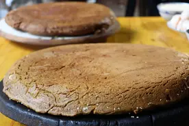 簸箕大的糖粑粑！这个中秋，嵩明人已经准备好了！图片