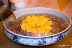 最爱喝汤的城市：一日三餐离不开汤，被誉为中国“汤城”图片