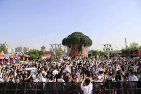 五一出游热｜乐华城游客接待量再创新高图片