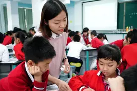 教育部迎来好消息，限制民办学校招生，民办学校“坐立难安”图片