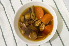 冬季菇菌类合时节食材，怎么搭配美味又营养？2招3步轻松完成图片