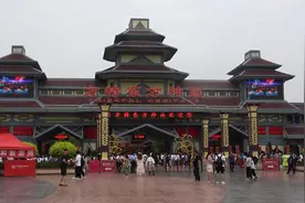 太原方特游乐园开园迎客，门票价格图片