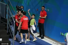 短短四十天，从全网顶流到“拒绝”采访，全红婵到底怎么了图片