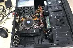 表弟来组装电脑，朋友一番话把单子谈黄了，换做是我也不会装的图片