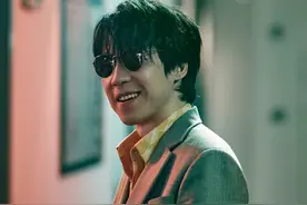 《扫黑风暴》中的这个角色让我不寒而栗，想起了《大人物》中的他图片