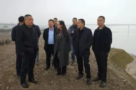 水务要闻 | 金玉梅赴犍为县调研水毁修复工作图片