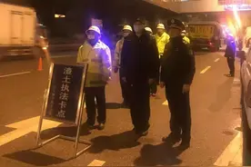 武汉城管严查渣土违规运输，这三种行为将面临重罚图片