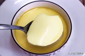 蒸鸡蛋羹，别傻傻的加水了！多加一样，鸡蛋羹光滑如镜，比豆腐嫩图片