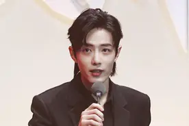 肖战超话阅读破千亿，排名第一，朱一龙也破千亿，四字弟破二千亿图片