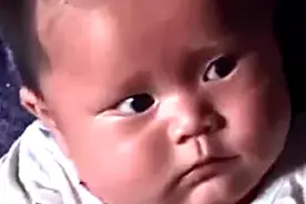 7年前的奇迹宝宝现在如何，奶奶用60多万赔偿金买了保险靠谱吗图片