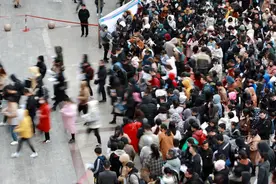 花费父母250万留学 回国就业工资仅4000 洋学历不吃香了吗？图片
