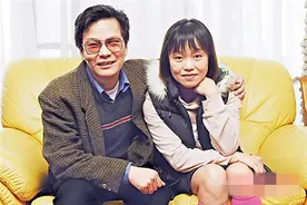 国内女星佩真自曝当小三，还未婚生下2个孩子，最后惨遭对方抛弃图片