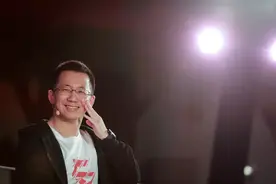 请别神化张一鸣图片