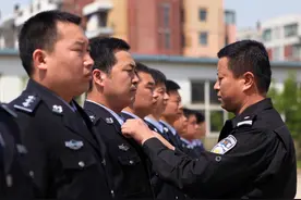 我，狱警，晒出年薪和福利待遇，透露狱警的真实工作经历图片