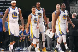 跟腱+膝盖韧带，两次大伤的汤普森如何重回巅峰？图片