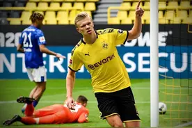 复盘多特蒙德VS沙尔克04：比拼抢逼围的时候，传球成功率是关键图片