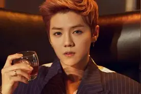 鹿晗全平台数字专辑总销量破亿！演员路走不通，还能走歌手路视频封面