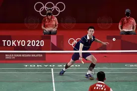 李宗伟开玩笑：又是谌龙，罚你一周不能入境大马图片