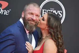 2022年这五位巨星的女儿有望正式签约WWE，HHH大女儿上榜图片