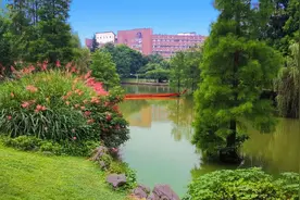 我国“最争气”的985大学，曾被三省拒绝接纳，如今挑战清华地位图片