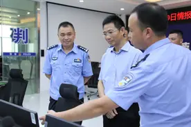 打造高素质公安铁军，王凌调研我区公安工作图片