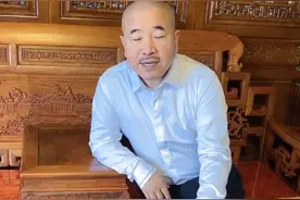 "刘能"王小利晒豪华家装，一张床价值二十万，普通人买不起图片