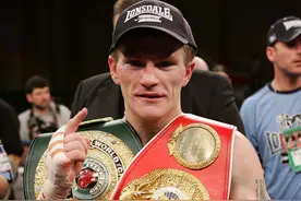 拳王哈顿发布19岁儿子训练视频，拳迷：看上去有模有样图片