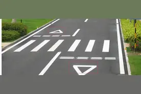 路口的倒三角形，是什么交通标志，代表什么图片