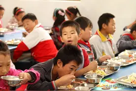 纪委为您来解难（十）：学生的营养餐费追踪到了图片