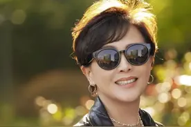 从顶级明星到贵妇名媛，她的朋友圈也太豪华了吧图片