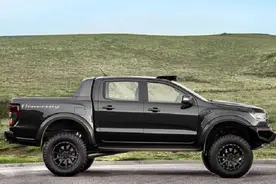 轩尼诗史上最强越野皮卡，7.0L发动机，1200匹马力太霸道图片